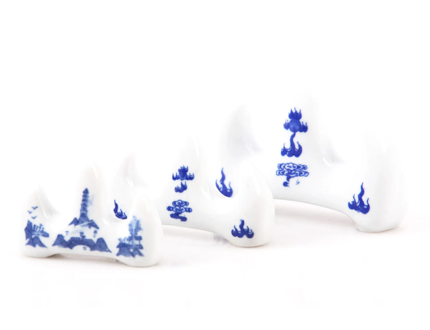 FLAMING MOUNTAINS - Chinese Ceramic Brush Rest