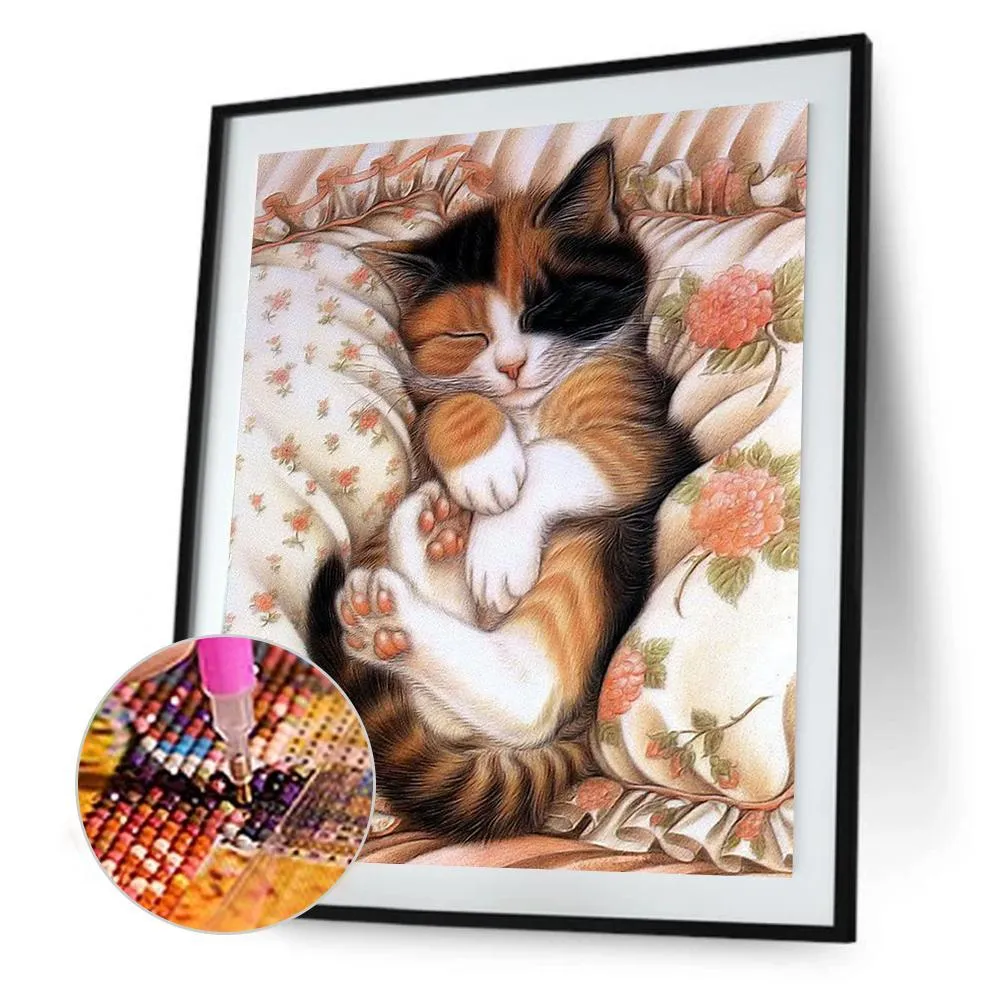 Sleeping Cat - Full Diamond Painting - 40x30cm