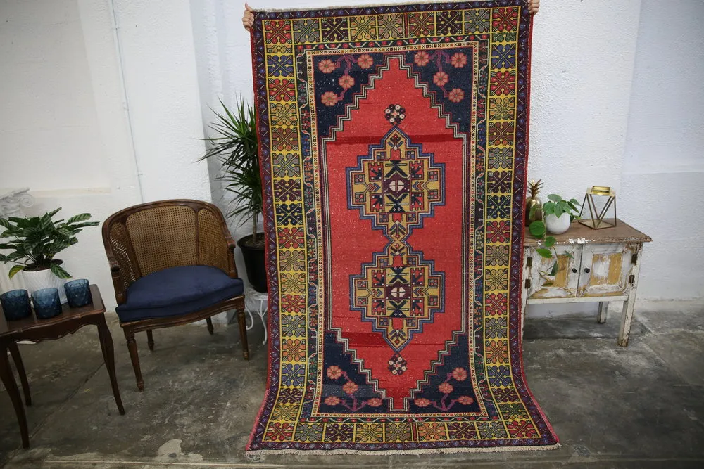 Vintage Faded Anatolian Turkish Rug 4.5ftx7.2ft