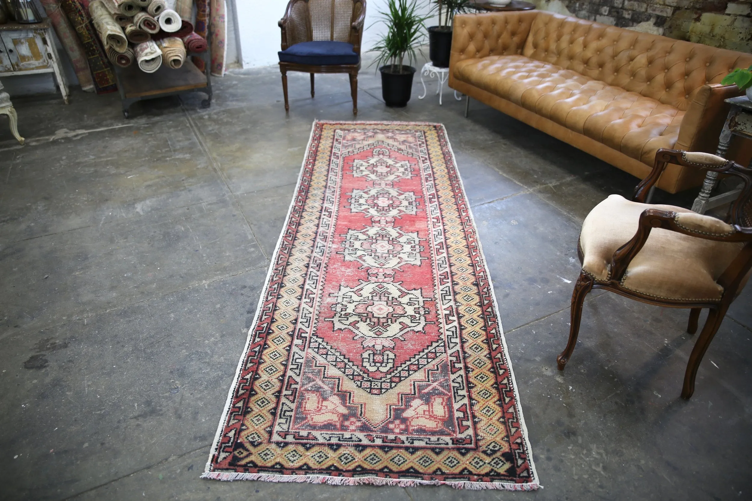 Vintage Faded Anatolian Turkish Rug Runner 3.1ftx9.5ft