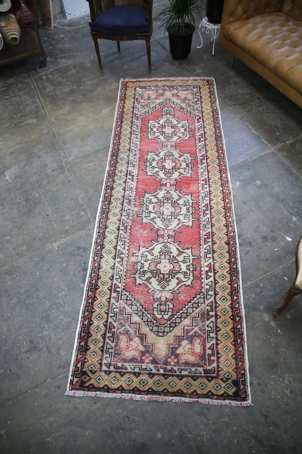 Vintage Faded Anatolian Turkish Rug Runner 3.1ftx9.5ft