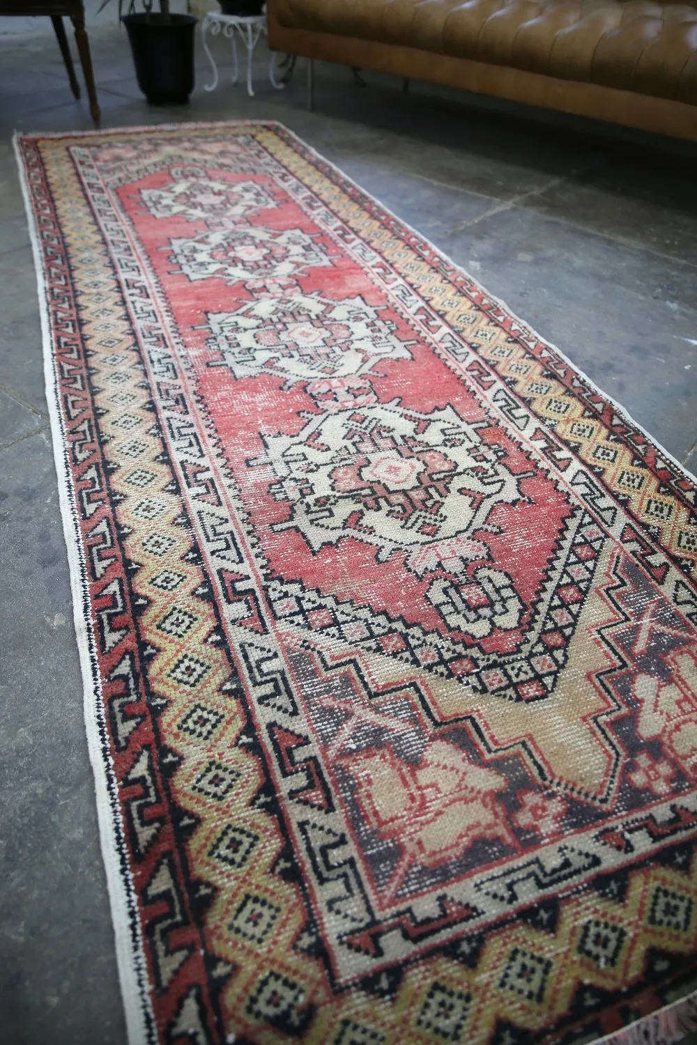 Vintage Faded Anatolian Turkish Rug Runner 3.1ftx9.5ft