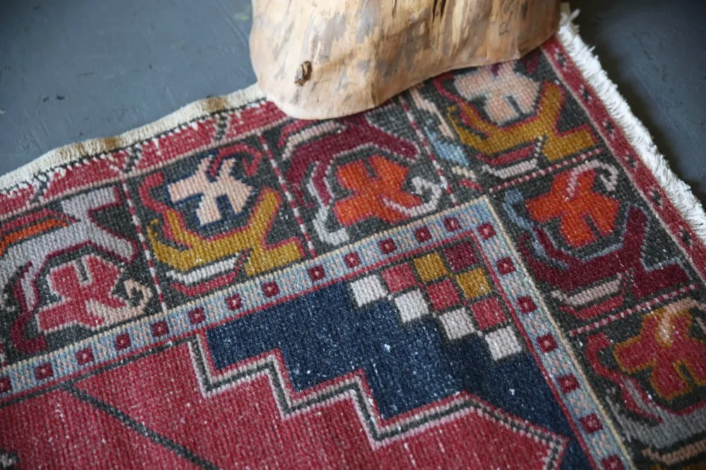 Vintage Faded Anatolian Turkish Runner Rug 3.2ftx9.10ft