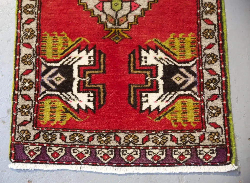 Vintage Mini Turkish Rug 20"x39"